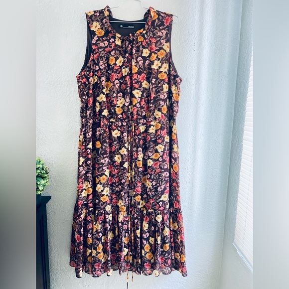 Chetta B Floral Dress size 24W Floral print beautiful dress - Picture 1 of 11